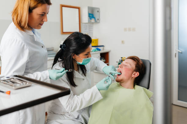Best Emergency Denture Repair in Mineral Springs, AR